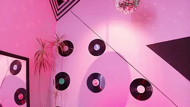 goddess_julieta - Goddess_julieta's free webcam - UK Sex Cams