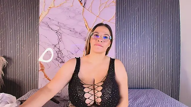 big_tits_in_your_face live sex cam