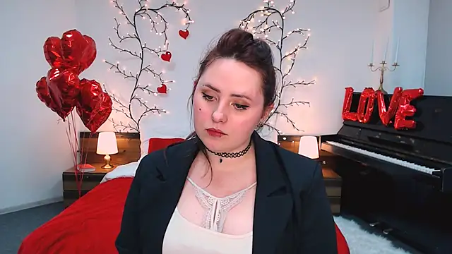 Hennessy_bunny webcam