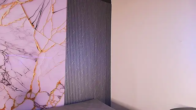 big_tits_in_your_face webcam