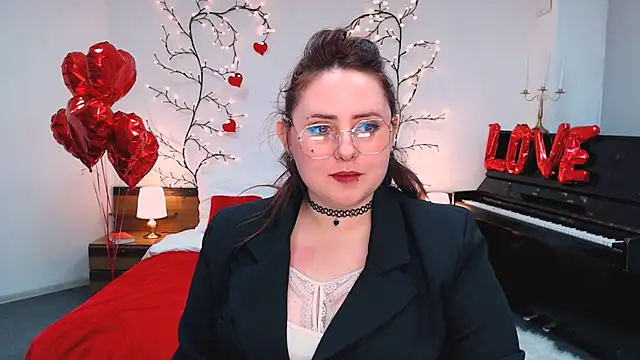 Hennessy_bunny webcam