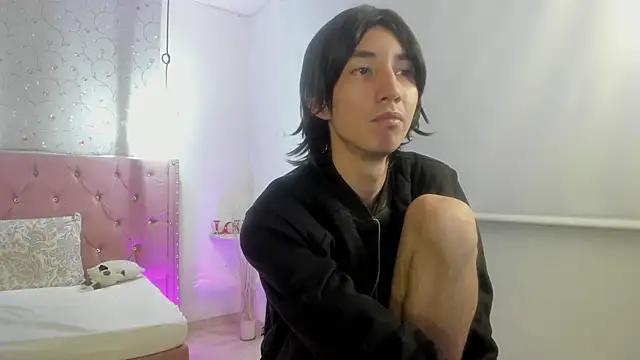 loverisu-coral webcam