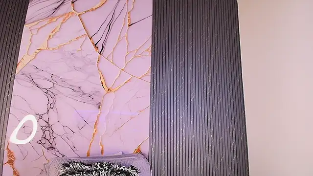 big_tits_in_your_face webcam