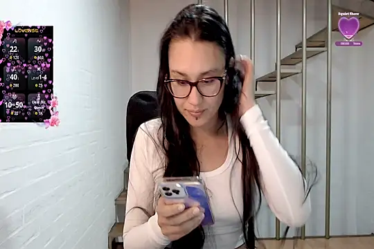 jessie_desire - Jessie_Desire's free webcam