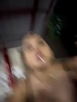 Webcam Model (Colibri_xxx) is live