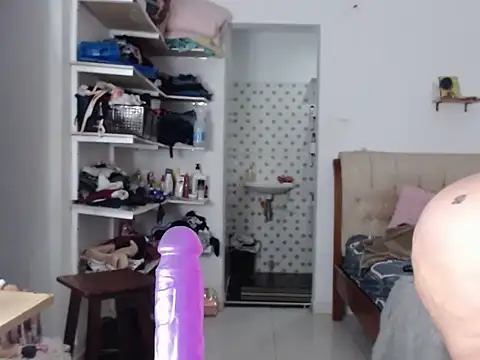 Angiegranados webcam