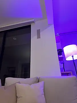 Rae_Lil_White webcam