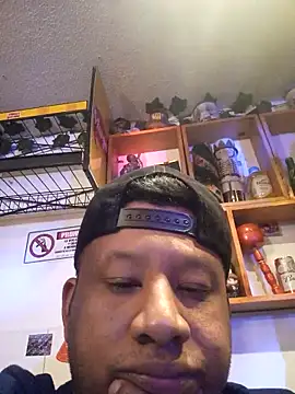 themorenofit08 webcam