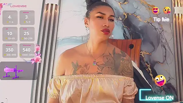 khiara_moretti webcam