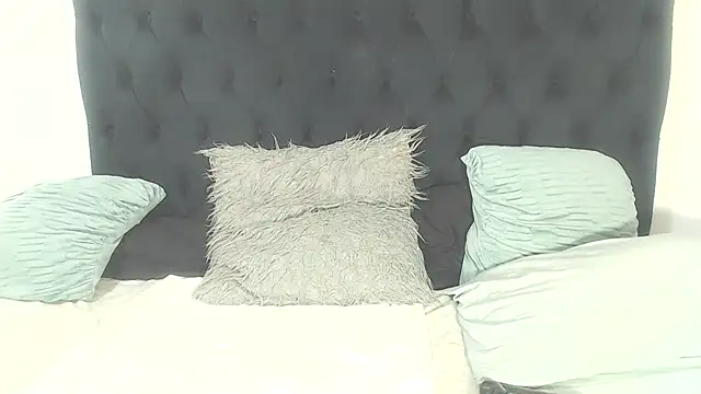 BootyClitQueen webcam