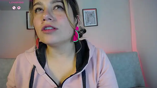 Sweet_Bella_Valery webcam