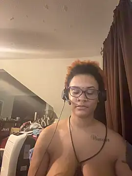 nickytheehawtie webcam