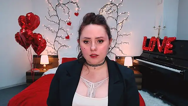 Hennessy_bunny webcam