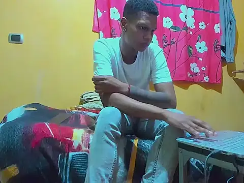 aunstin_farid1 webcam