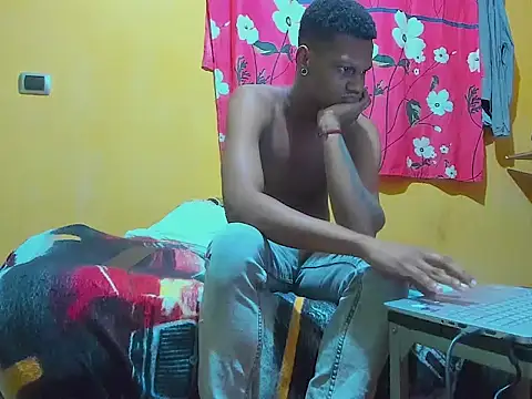 aunstin_farid1 webcam