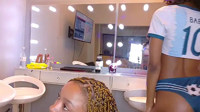 chocolatecrememia webcam