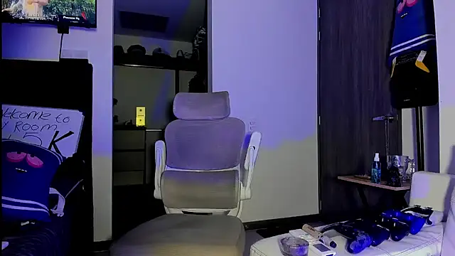 Andrew_Johnnson webcam