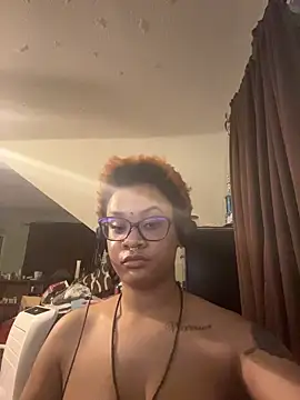 nickytheehawtie webcam