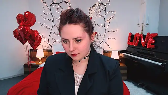 Hennessy_bunny webcam