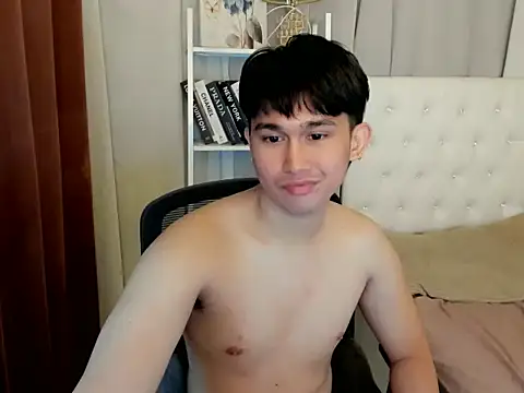 davincihugecock webcam