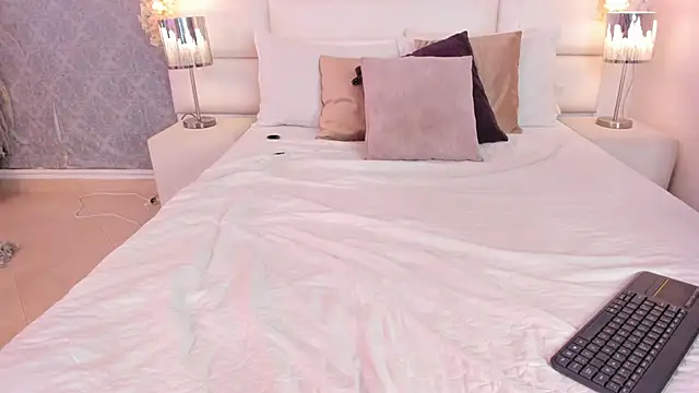 Celeste_Amber webcam