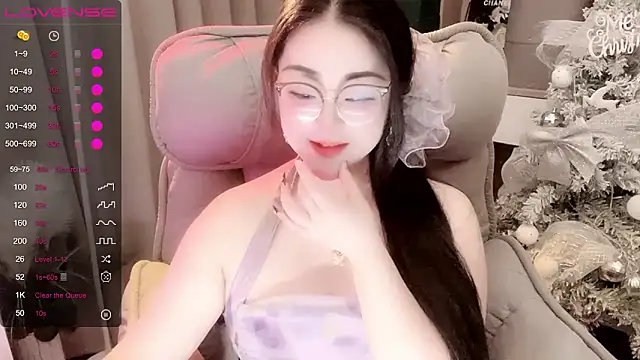 Monica-666888- webcam
