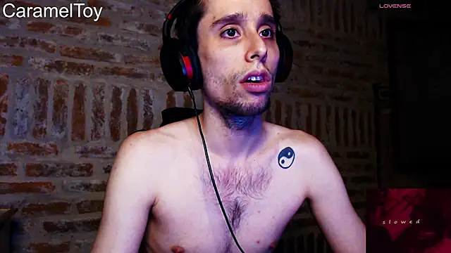 carameltoy - CaramelToy's free webcam - UK Sex Cams