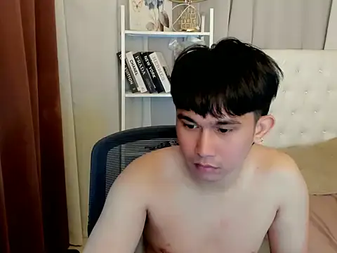 davincihugecock webcam