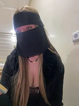 qamar--sexy - Qamar--sexy's free webcam - UK Sex Cams