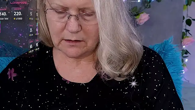 Kaitlyn_Winters webcam