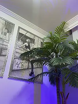 Webcam Model (Mau_White) is live