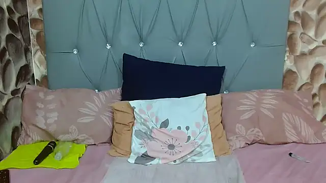 Bigboobsbooty webcam