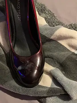 fortheloveofheels74 webcam