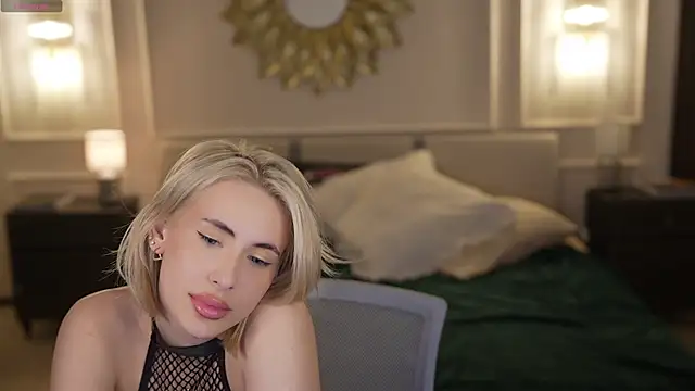 kara_cat - Kara_cat's free webcam - UK Sex Cams