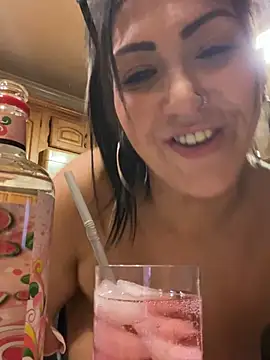 LittleMissEeve webcam