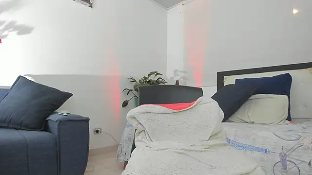 alicia_rouusel webcam