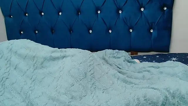 SexyDarkLadyXxx webcam