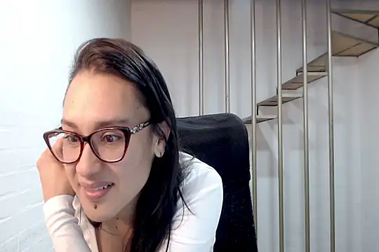 Jessie_Desire webcam