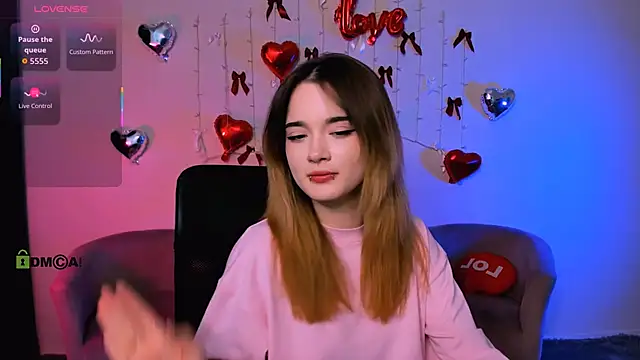 liana_kisses live sex cam