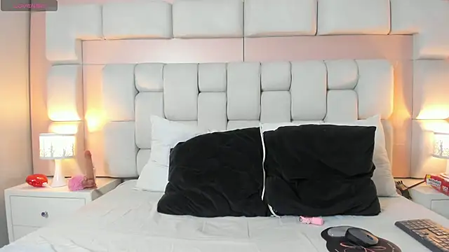 VioletaMarcelli webcam