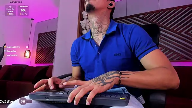 Donovan_Desmond webcam