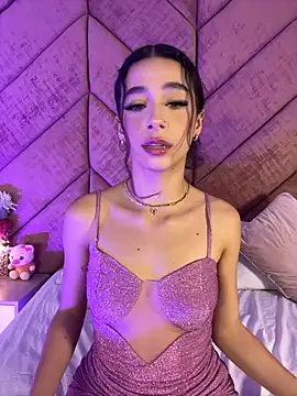 chloerosses - ChloeRosses's free webcam - UK Sex Cams