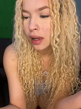 loirinha_atrevida webcam