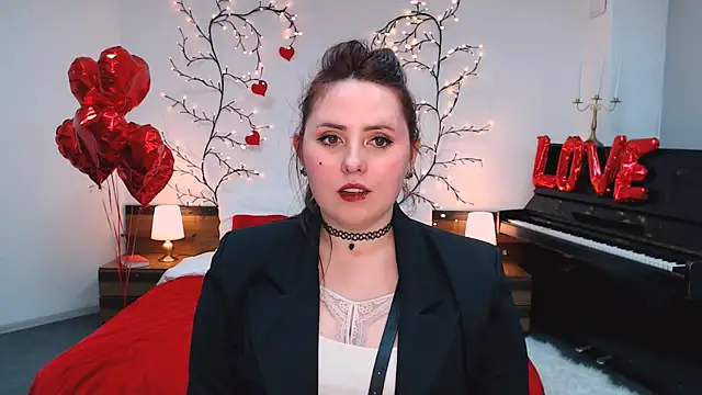 Hennessy_bunny webcam