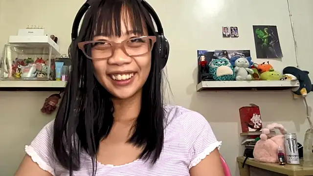 GloryKulikowski webcam