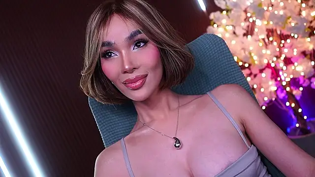 xxforyoureyesonlyxx webcam