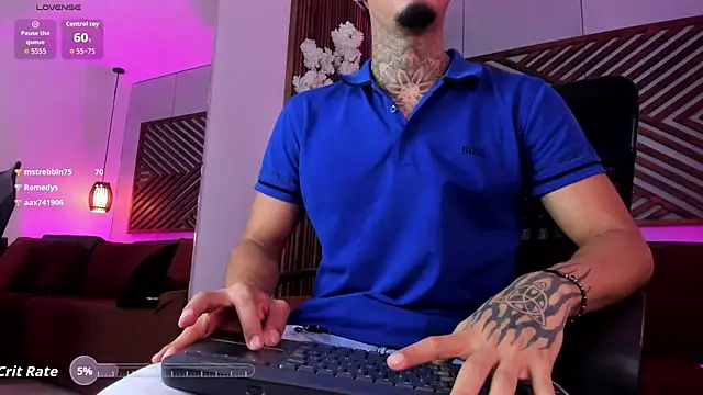 Donovan_Desmond webcam