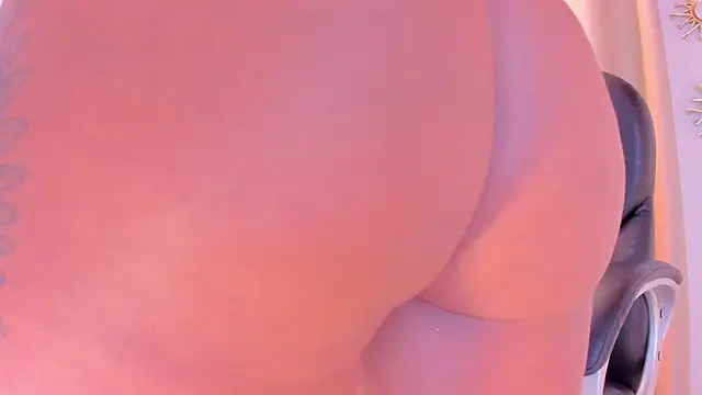 MariamRivera_ webcam