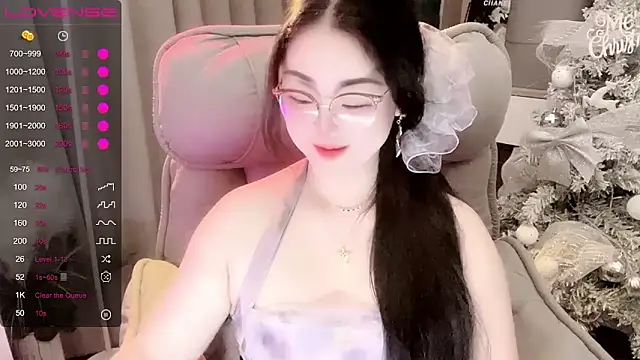 Monica-666888- webcam