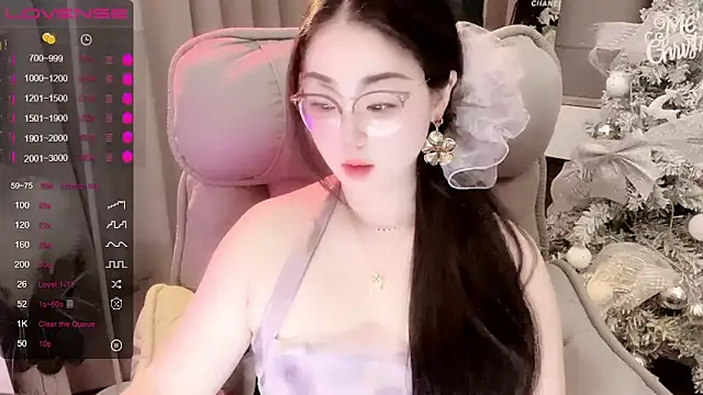 Monica-666888- webcam